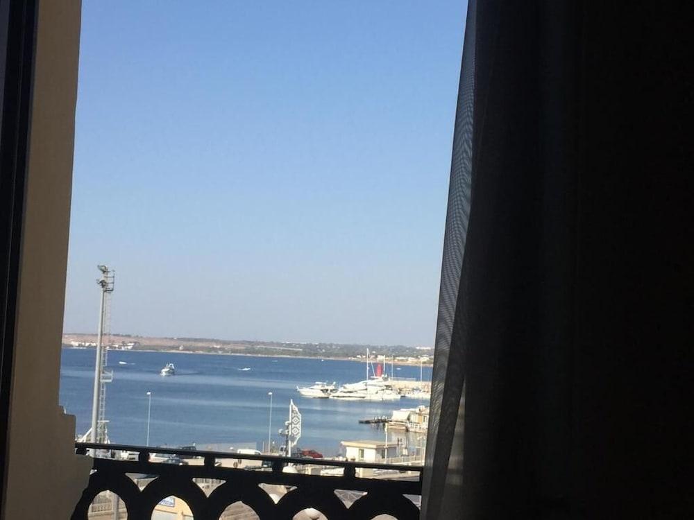 Suite Porta Terra Gallipoli Eksteriør billede